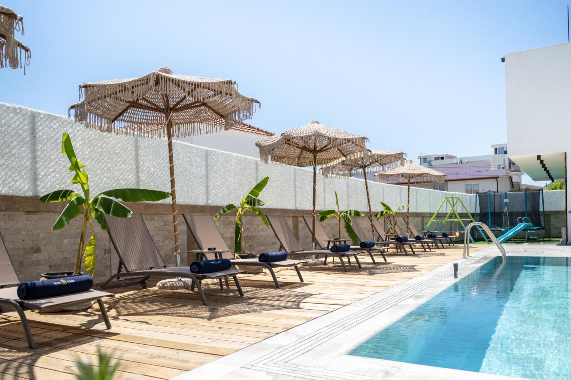Hotel Teuta Ούλτσιν Εξωτερικό φωτογραφία